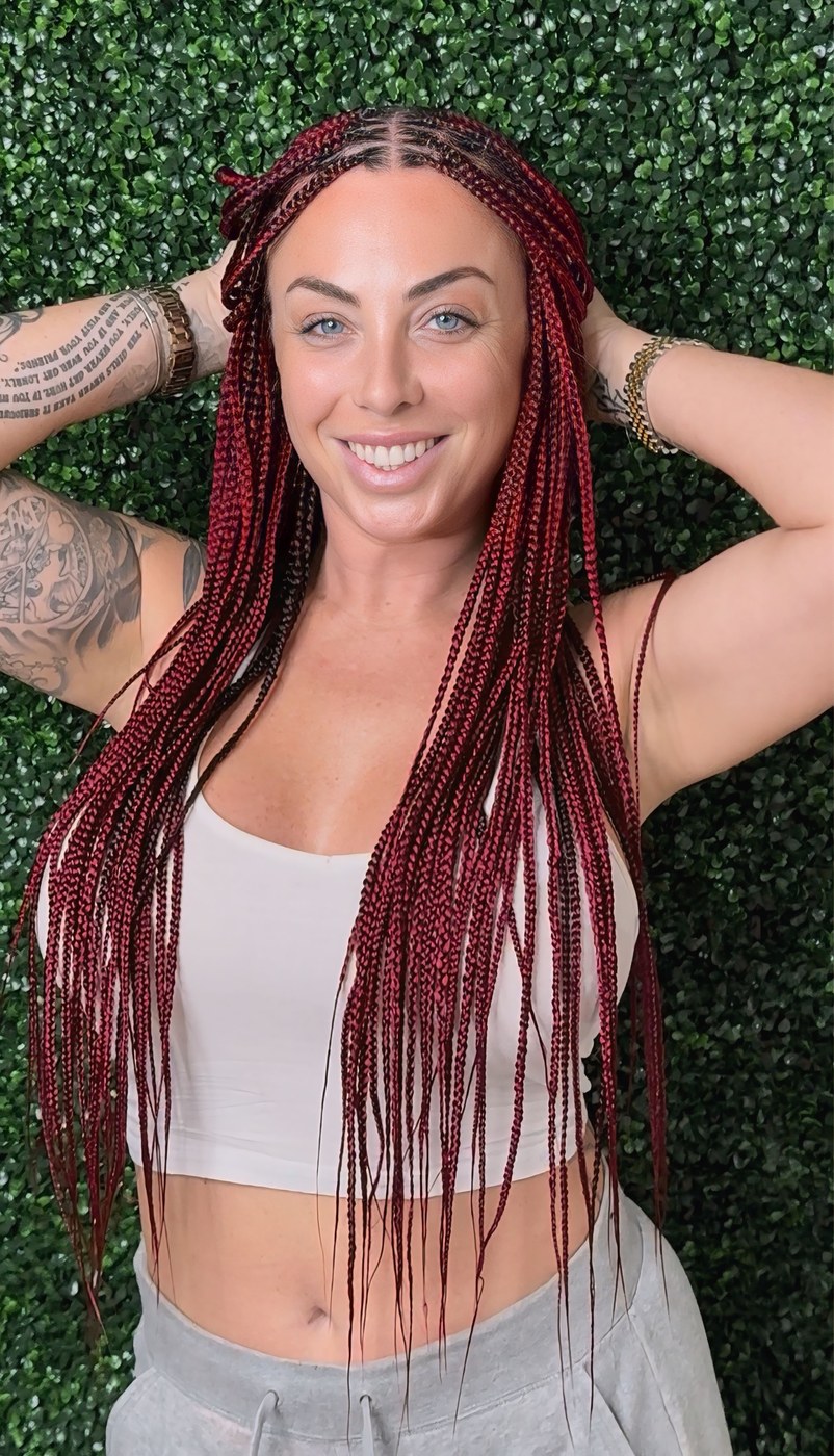 The Delicate Knotless braids